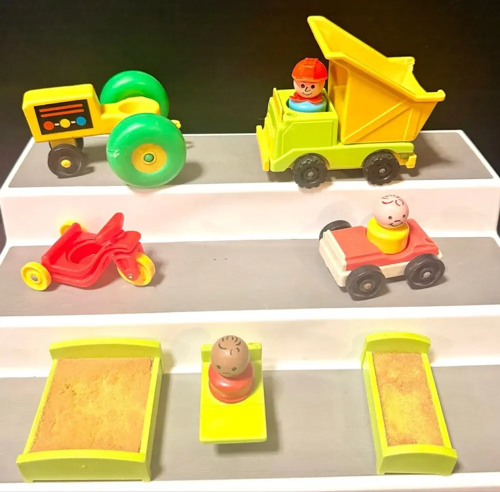 vintage Fisher-Price Little People vehicles people & furniture 1970s dollhouse